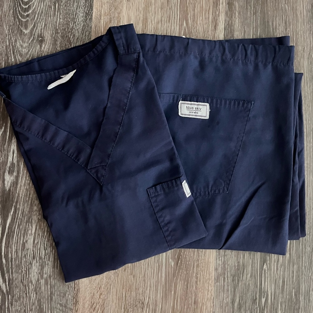 Set of Blue Sky navy scrubs XS
